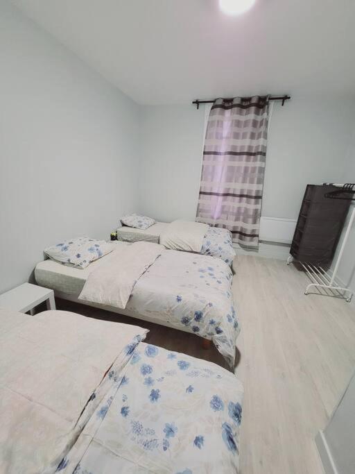 Appartement Proche St Denis "Appart 3" ピエールフィット・シュル・セーヌ エクステリア 写真