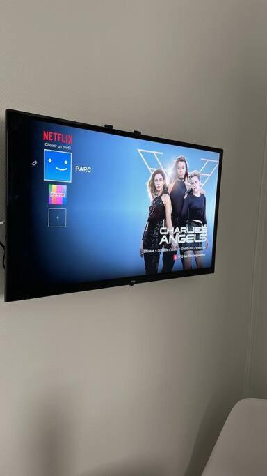 Appartement Proche St Denis "Appart 3" ピエールフィット・シュル・セーヌ エクステリア 写真